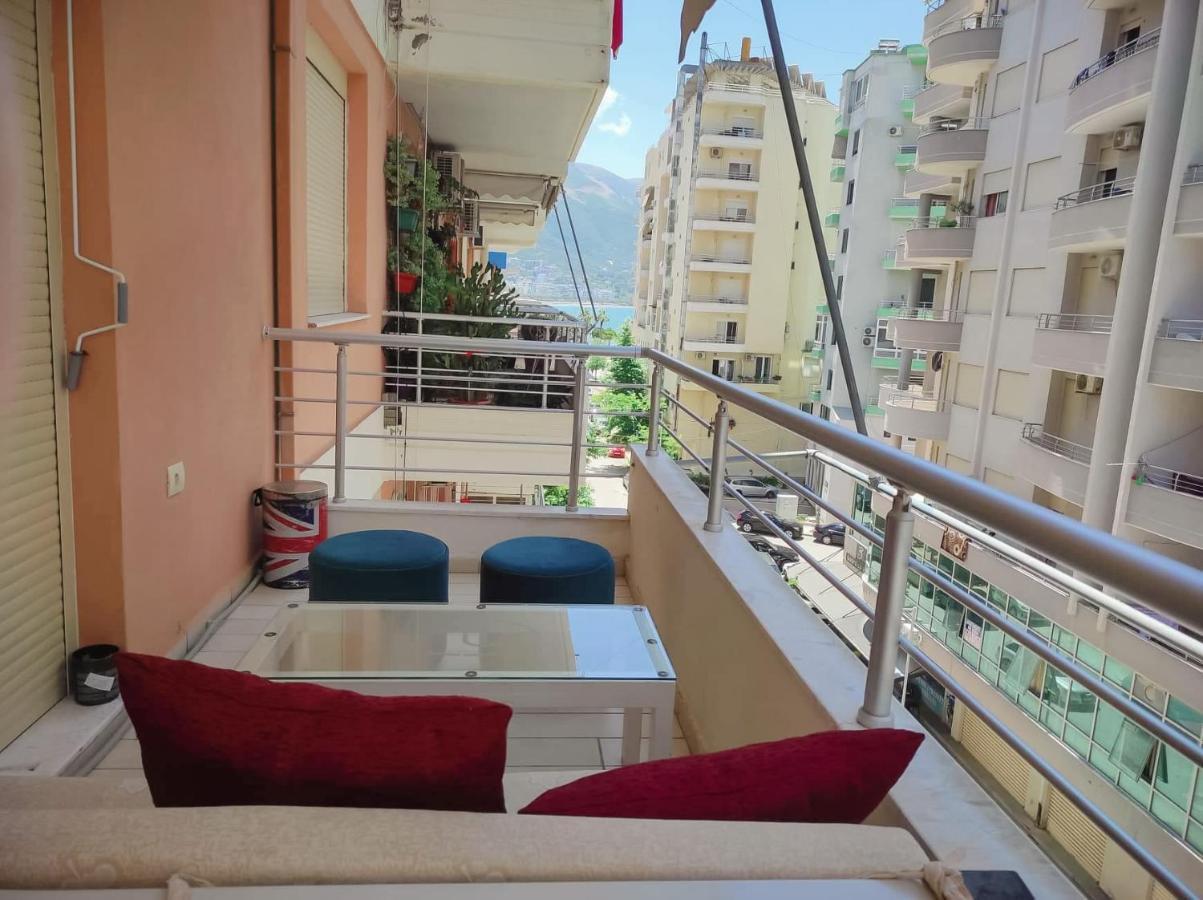 Coastal Retreat - Beach Apartment Vlorë Exterior foto